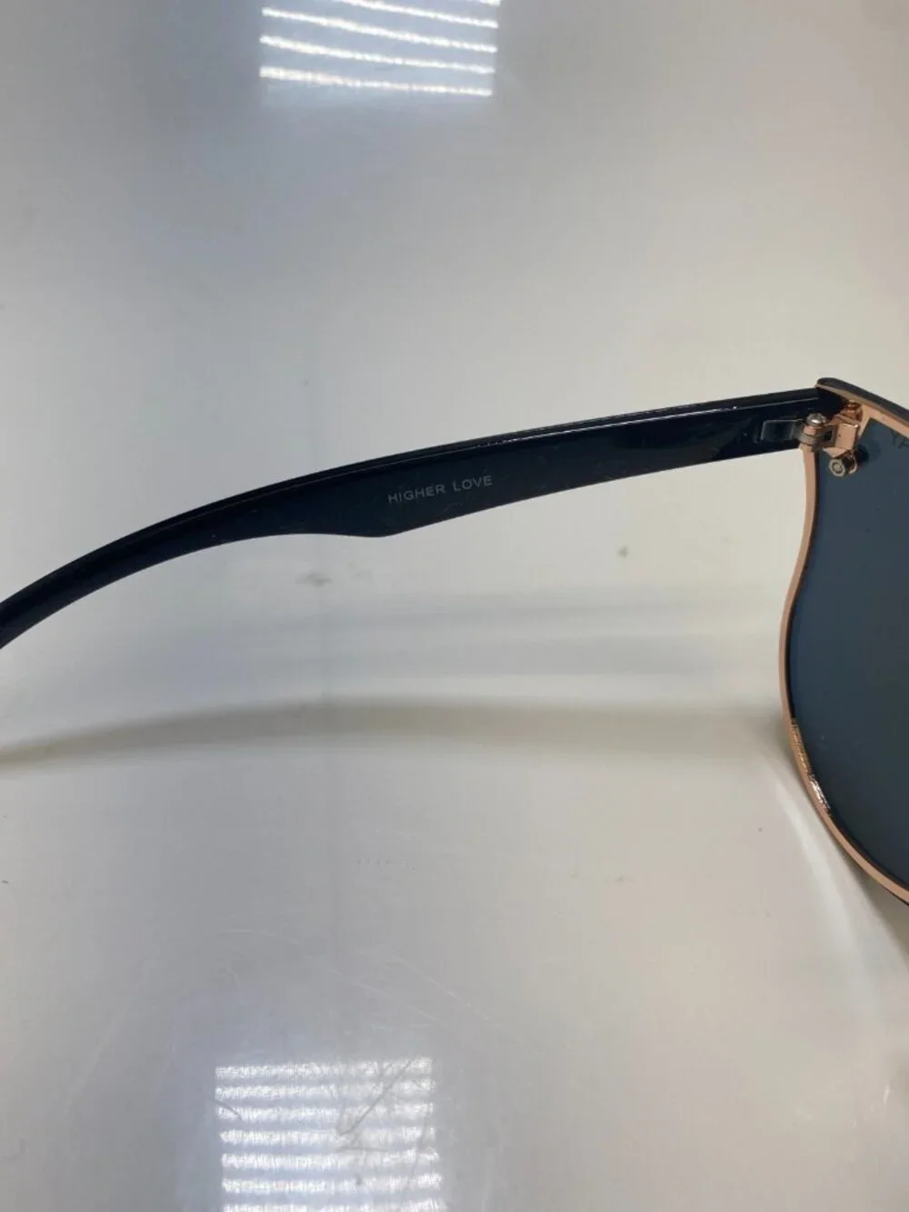 Q/A Quay Australia  Higher Love Mirror Lens Rimeless Rose Gold Sunglasses